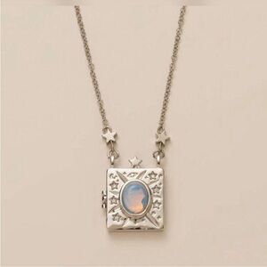 Silver Star Locket Necklace 18k Gold Plated Silver New 18”
